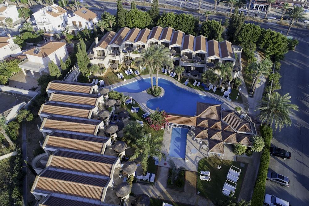 Palm Beach Hotel & Bungalows Larnaca Exterior photo