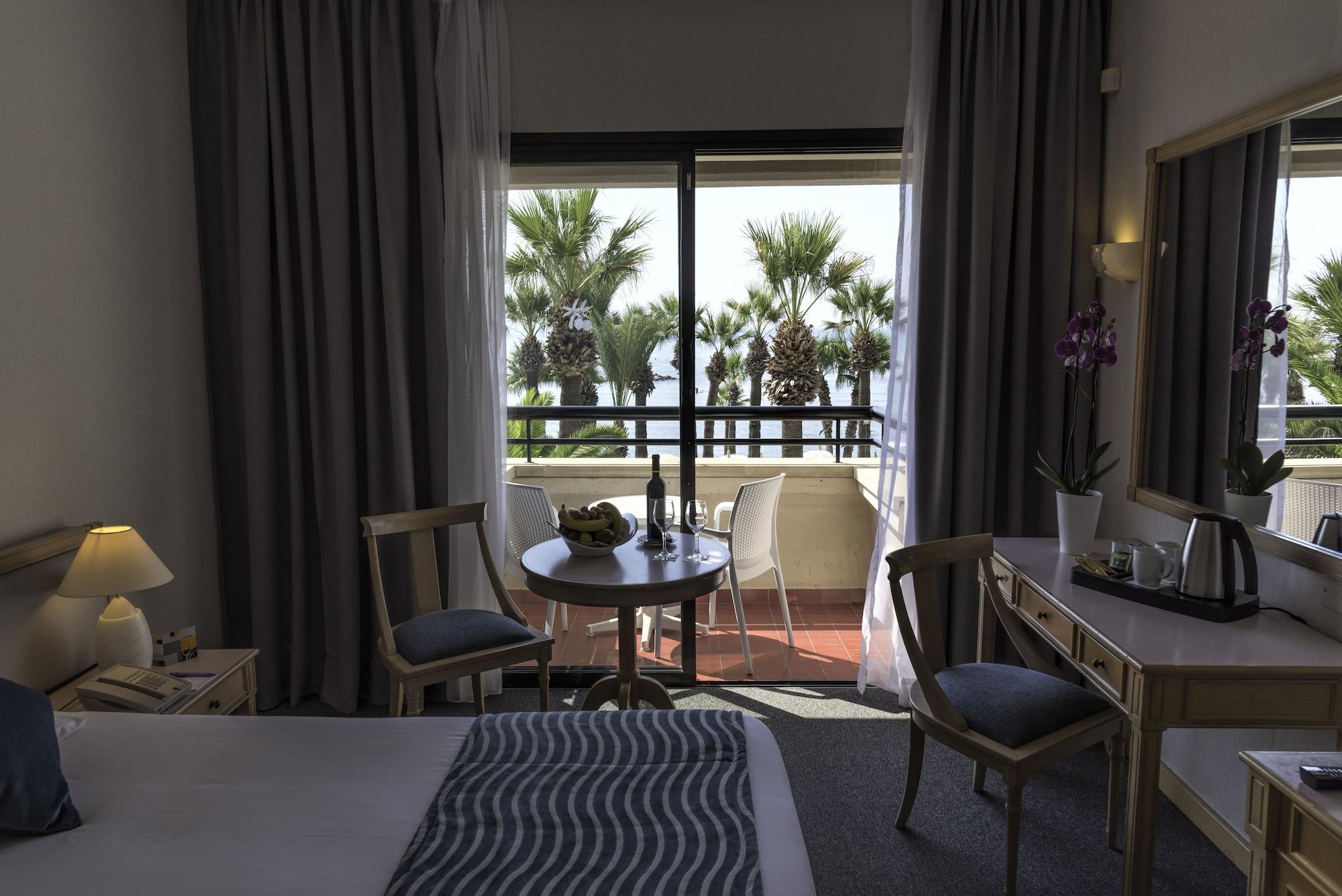 Palm Beach Hotel & Bungalows Larnaca Exterior photo