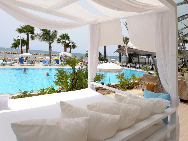 Palm Beach Hotel & Bungalows Larnaca Exterior photo