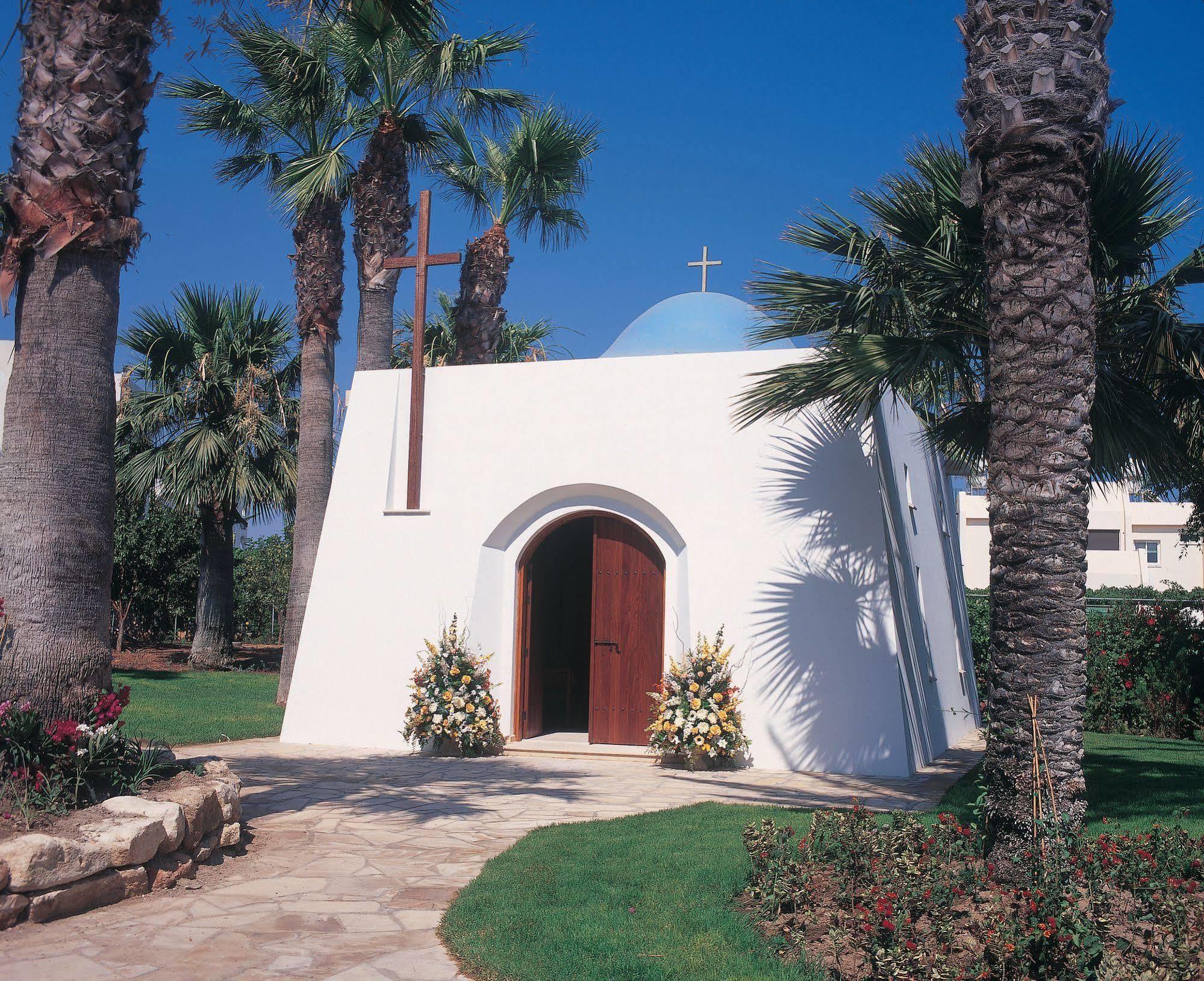 Palm Beach Hotel & Bungalows Larnaca Exterior photo